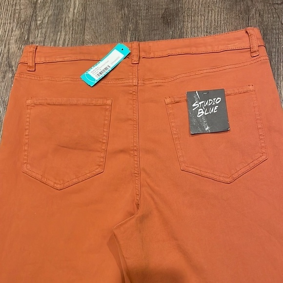 Studio Blue Aliyah Mid Rise Flare Pants - Picture 7 of 9